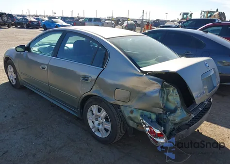 2005 Nissan Altima 2.5 S z USA, uszkodzony, nr VIN 1N4AL11D05C263152